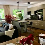 Premium Comfort-2 Suites-part-dieu-parking-netflix *