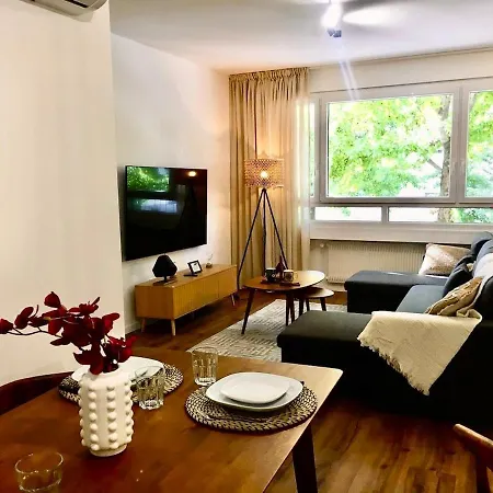 Premium Comfort-2 Suites-part-dieu-parking-netflix *